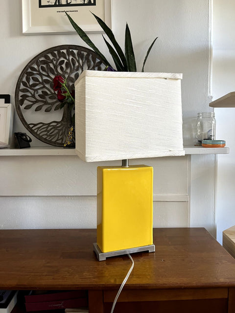 Pretty Robert Abbey Harvey Accent Table Lamp