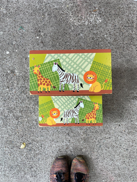 Safari Style Stool