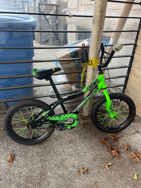 Schwinn Piston 16" Kids' Bike