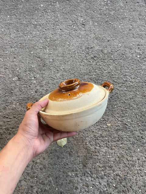 Sexy Clay Pot With Lid