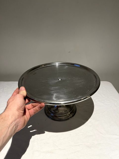 Shiny & Rotating Metal Cake Stand, 13" Wide