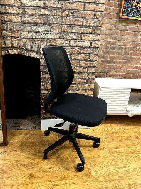 Simple Ergo Mesh Back Office Chair