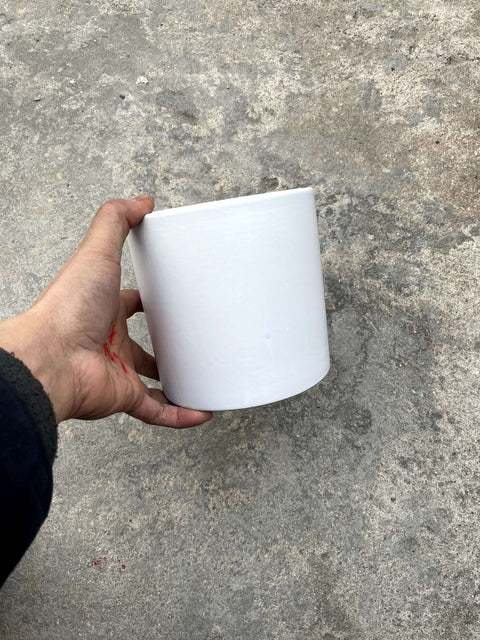 Simple White Planter