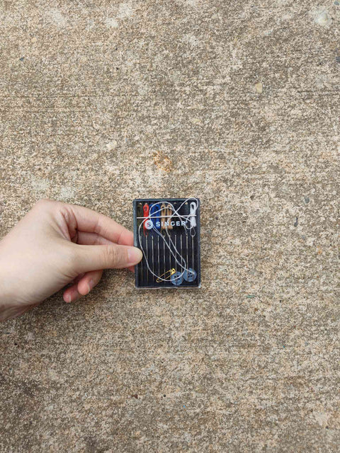 Singer Sewing Kit