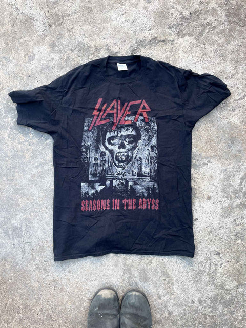 Slayer Seasons in the Abyss, Sz M
