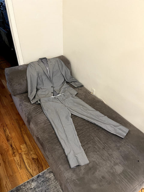 Slim Fit Grey Suit Set From Bar III, Pants W34 & L30 / Jacket 40