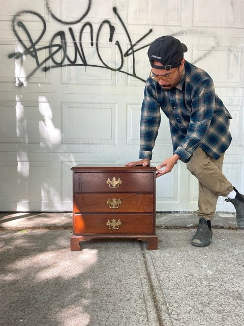 Small Wooden Three Drawer Dresser, W21xD14xH20"