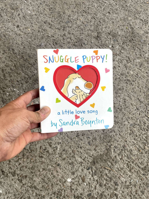 Snuggle Puppy! by Sandra Boynton