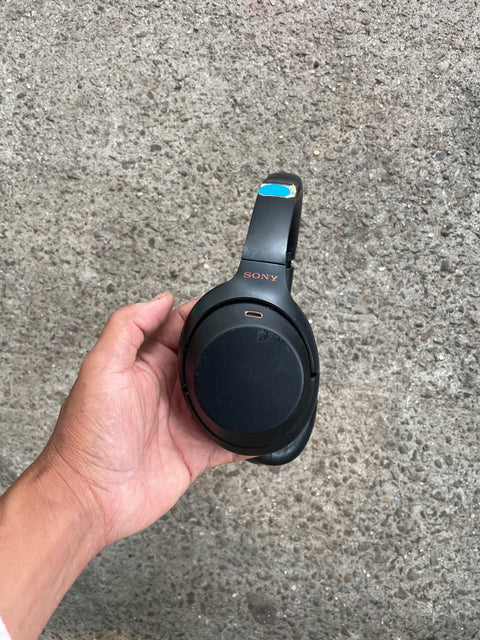 Sony Noise Cancelling Headphones, Tested