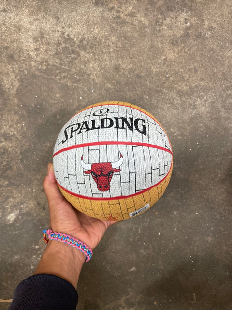 Spalding Chicago Bulls Basketball, Small