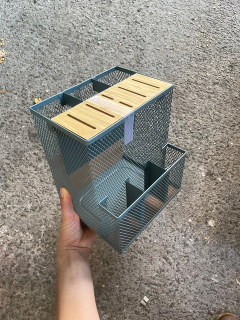 Stylish Mesh Cutlery Holder