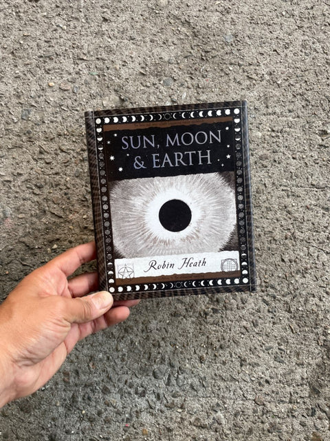 Sun, Moon & Earth