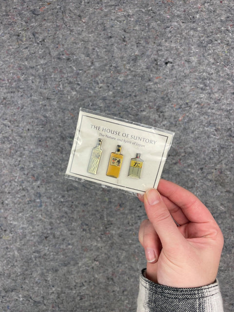 Suntory Whiskey Pin Set