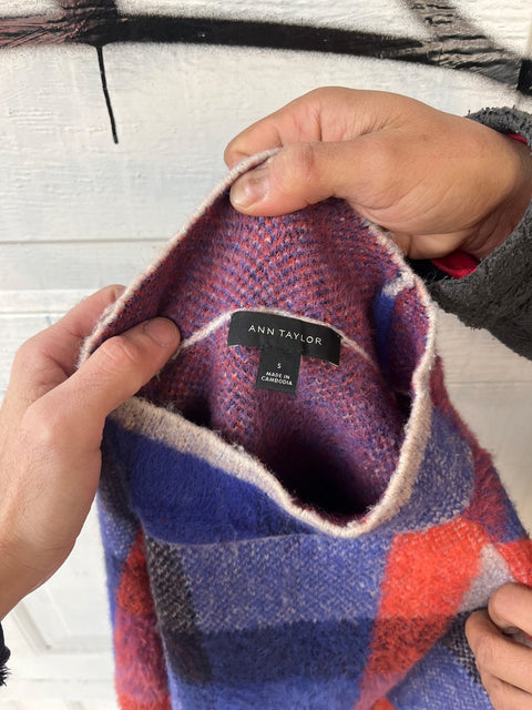 Super Soft Ann Taylor Colorful Plaid Knit Jumper, Size S