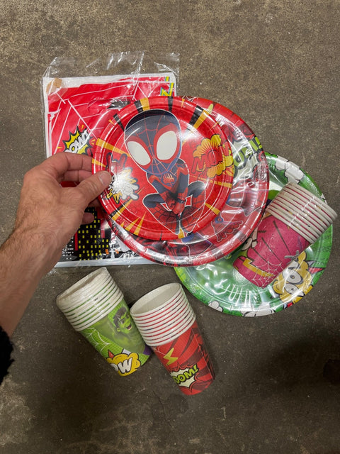 Superhero Party Supplies Set