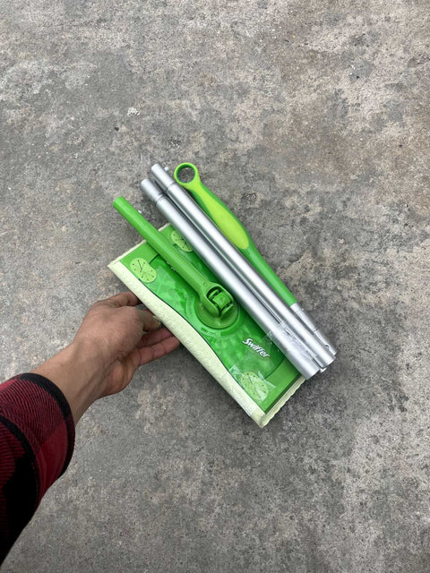 Swiffer Cleaning Kit