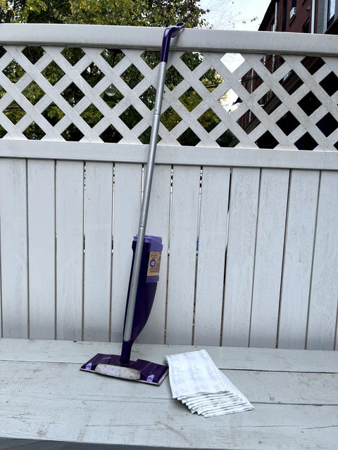 Swiffer WetJet Mop With Refills