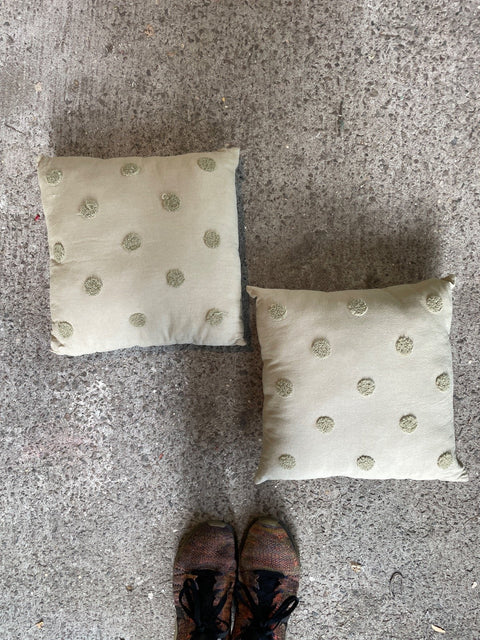 Textured Polka Dot Pillow Set