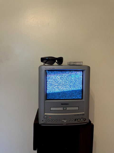 Toshiba MD9DM1R 9" CRT TV DVD