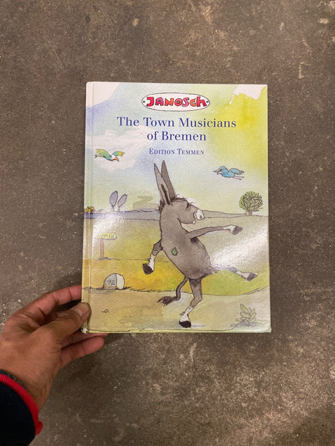Town Musicians Of Bremen Book