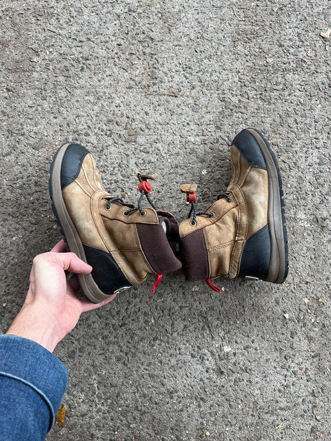 UGG Waterproof Insulated Boots, Size US Kids 3 or EU 35