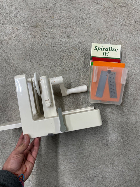 OXO Vegetable Spiralizer With Blades