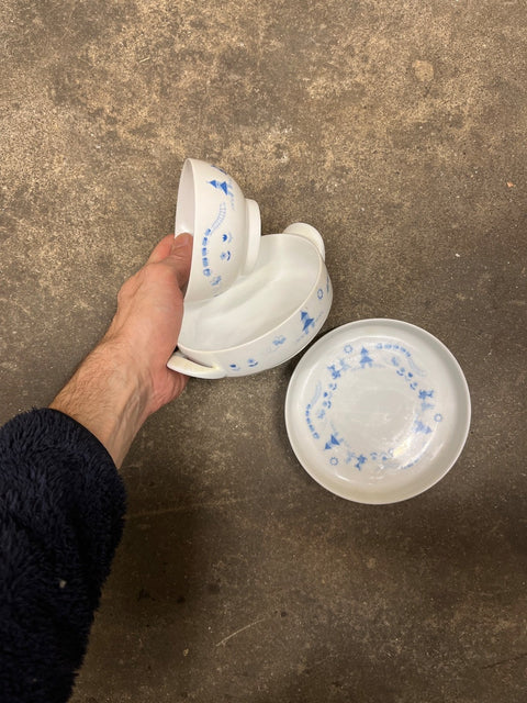 Very Cute Ceramic Dishware Set
