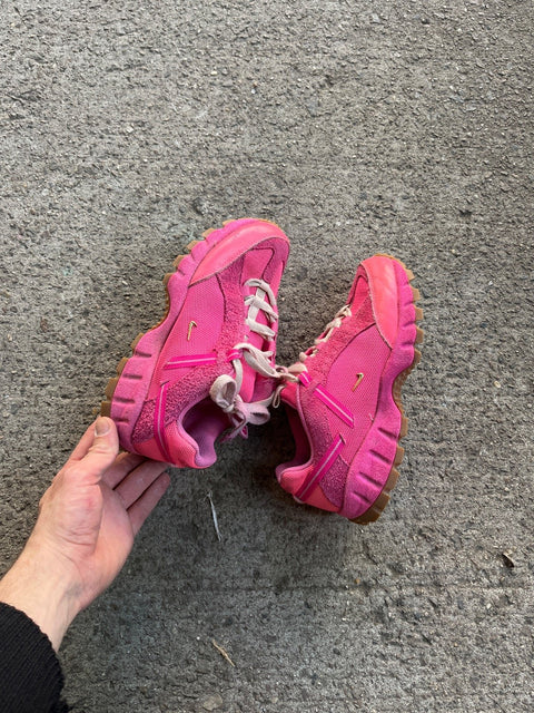 Very Pink Nike Sneakers, Sz US 6.5W or 37.5 EU