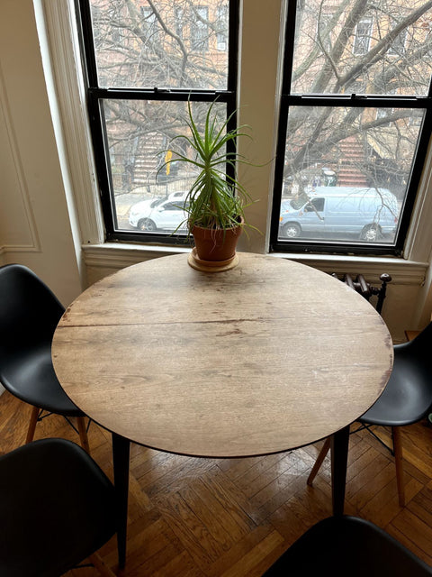 Vintage Round Wood Dining Table, W44xH29"