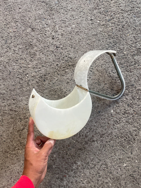 Vintage Shell-like Crescent Bag