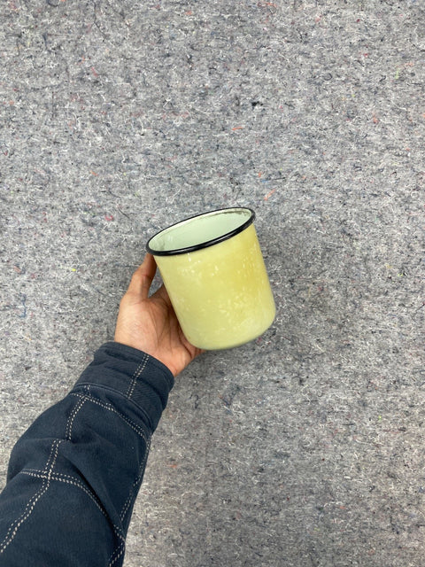 Vintage Yellow Enamelware Bain