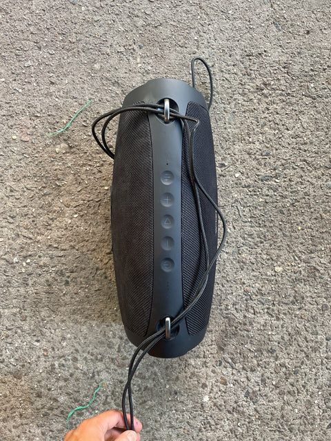 W-KING Portable Bluetooth Speaker