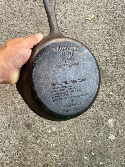 Wagners Cast Iron Skillet, 8"