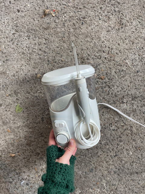 Waterpik Dental Water Flosser (Works)