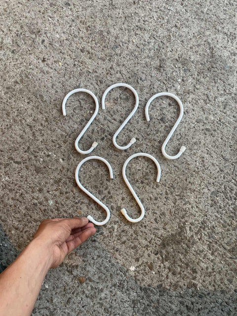 White S-Hooks Set