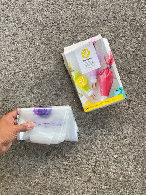 Wilton Decorating Piping Bags
