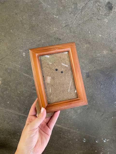 Wooden Empty Picture Frame, 4x6 in