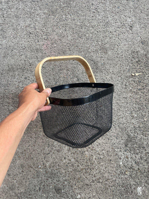 Wooden Handle Mesh Basket