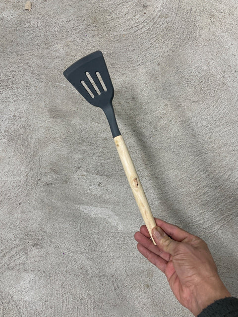 Wooden Handled Slotted Spatula