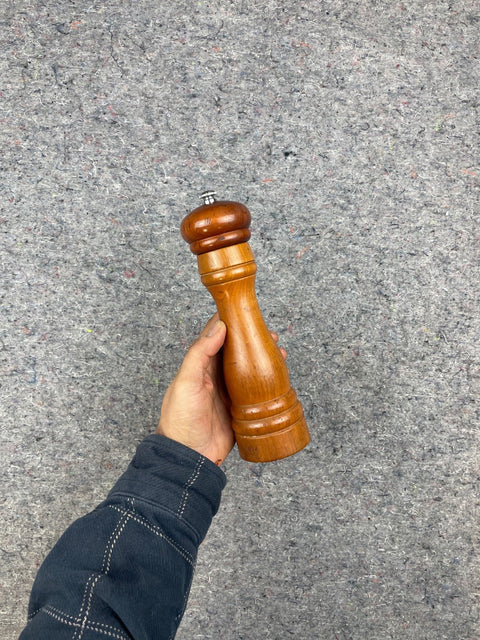 Wooden Pepper Grinder
