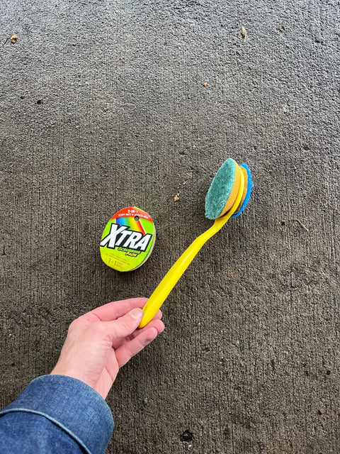 Xtra Scrubbing Pads And Handle