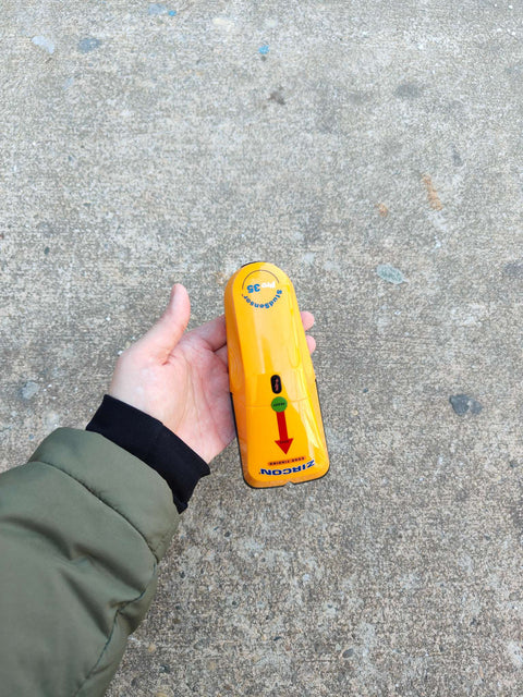 ZIRCON Stud Finder