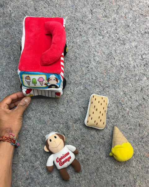Curious George Ice Cream Truck Plush Toy Set