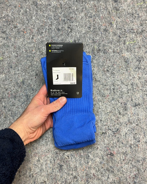Nike Classic Cushioned Knee High Socks, Size US Men 8-12 or Women 10-13