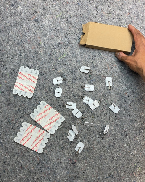 3M Command Small White Wire Hooks with Adhesive Strips