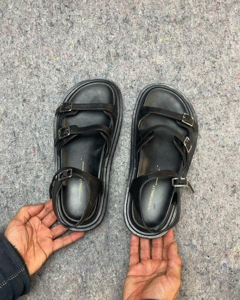 Intentionally Blank Sandals, Sz 8 W US