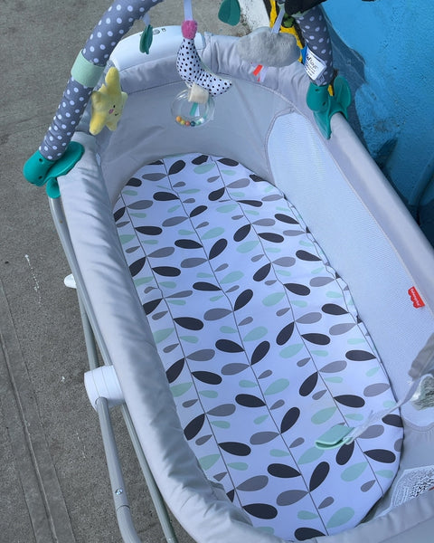 Fisher-Price Soothing View Vibe Bassinet