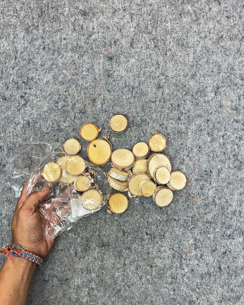 Small Wood Slices for Crafts