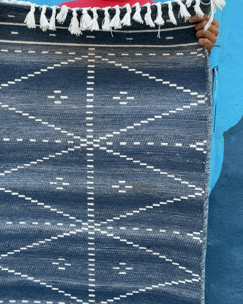 Threshold Accent Rug with Tassels, 27x45"