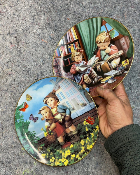M.I. Hummel Decorative Plates, Set of 2